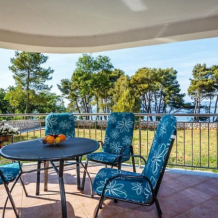 Apartments Mare & Mons Deluxe Malinska Exterior foto