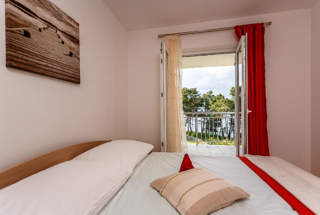 Apartments Mare & Mons Deluxe Malinska Habitación foto